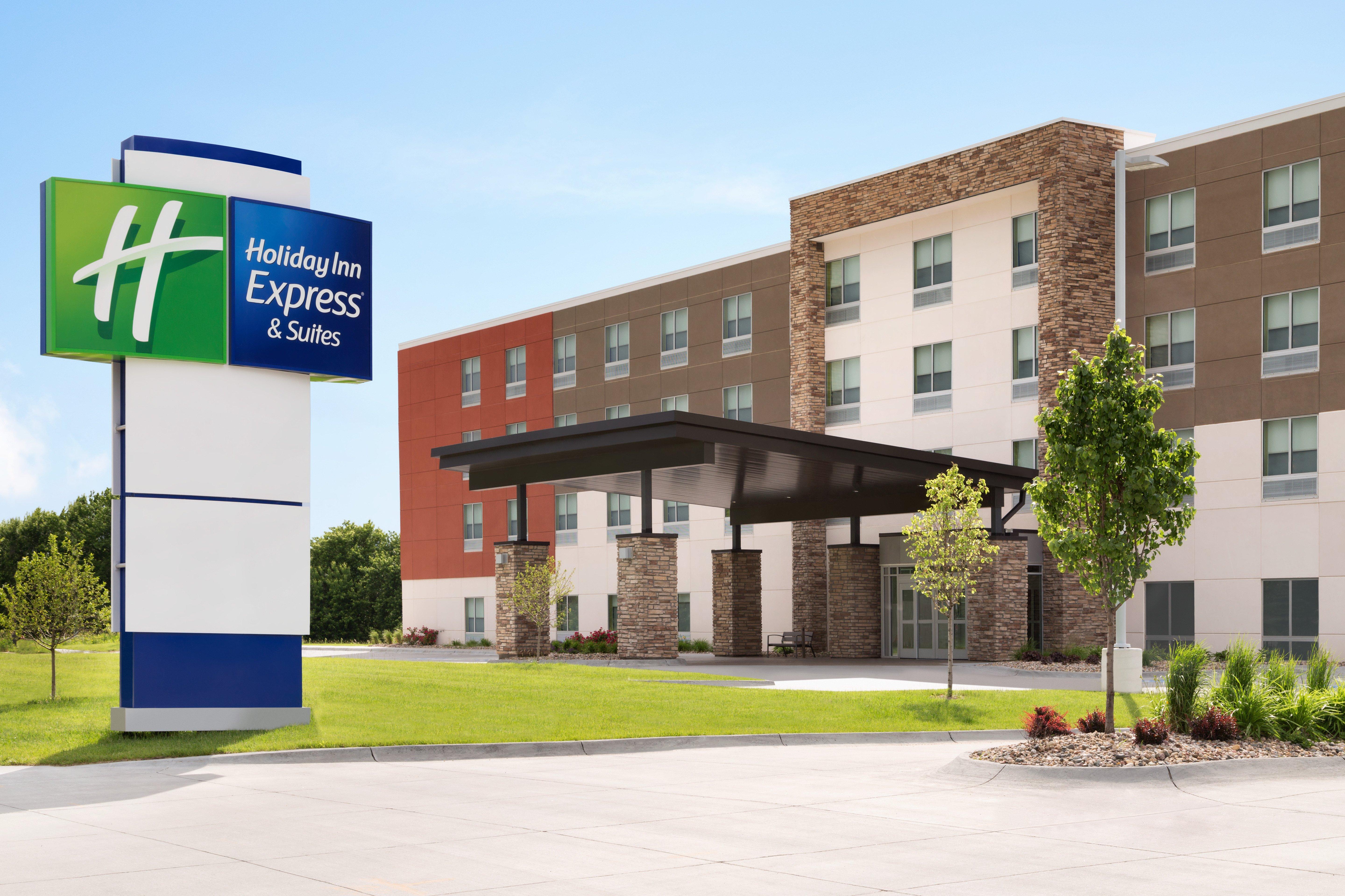 Holiday Inn Express - Canton By Ihg Екстериор снимка